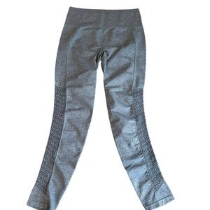 Fabletics Women’s Leggings Gray Size Medium